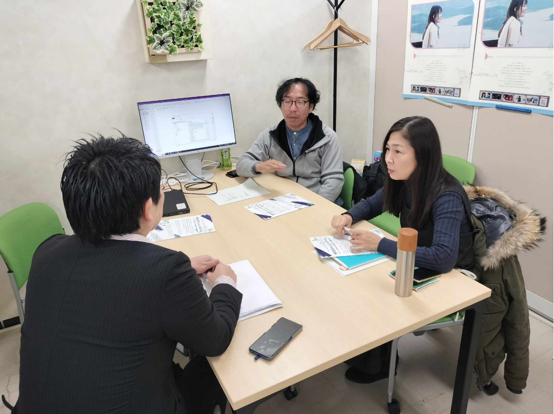 隊員や自治体からの相談に対して助言やときには伴走して支援していただきます。